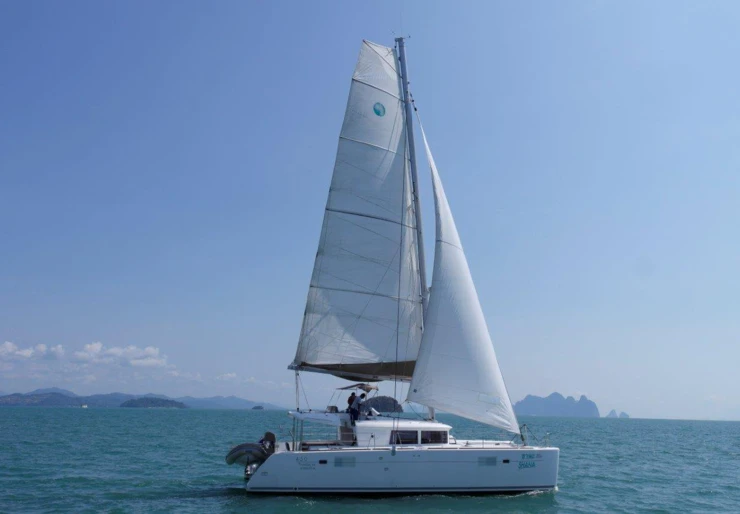 Lagoon 450 F Yacht Haven | SHANA