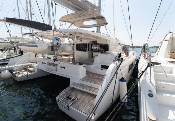 Lagoon 46 Puerto Colom | Spezielli