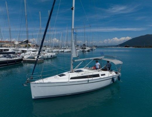 Bavaria Cruiser 33