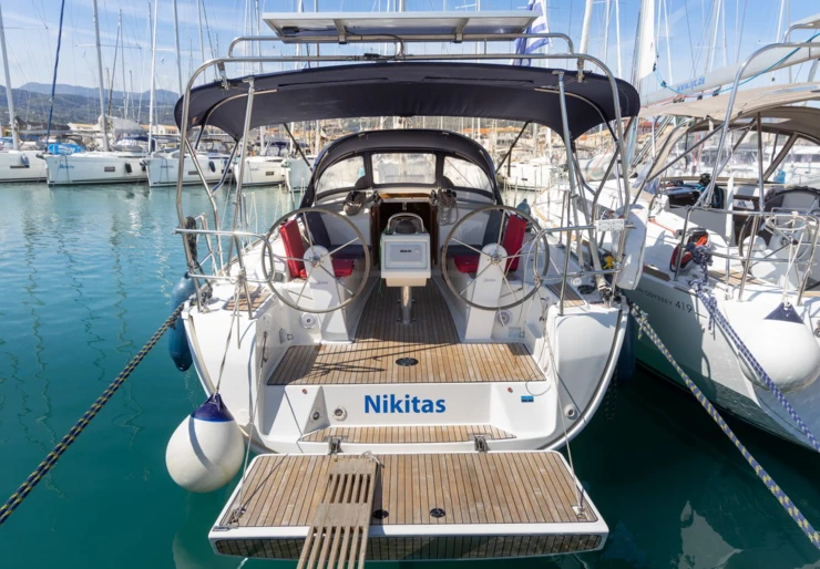 Bavaria Cruiser 34 Hafen von Lefkada | Nikitas