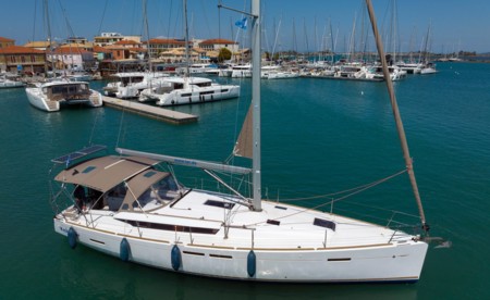 Sun Odyssey 439