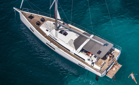Oceanis Yacht 54