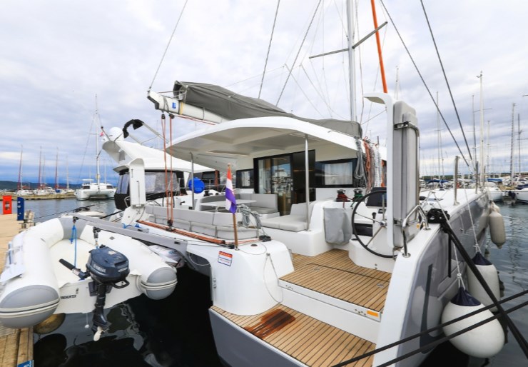 Excess 14 Pirovac | Windhunter
