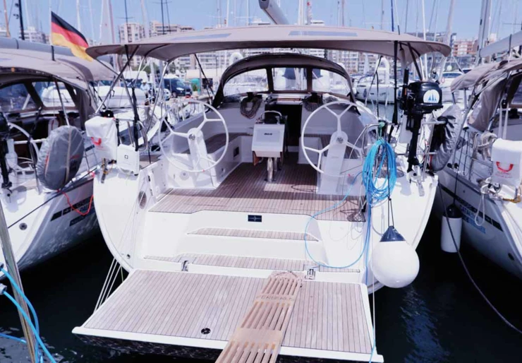 Bavaria Cruiser 46 Real Club Nautico | Zerberus