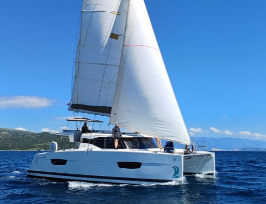 Lucia 40
