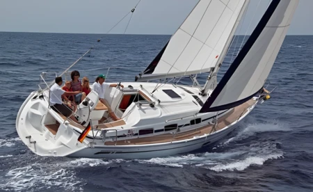 Bavaria 33 Cruiser