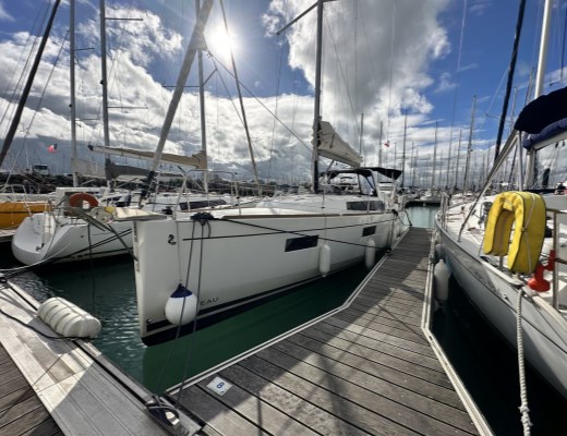Oceanis 38.1