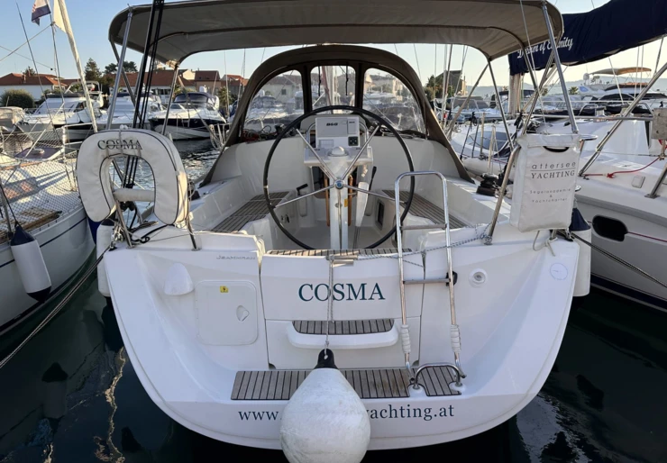 Sun Odyssey 33i Marina Sangulin | Cosma