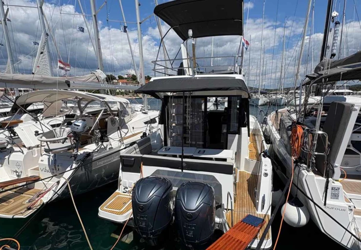 Merry Fisher 1095 Jezera | Solea