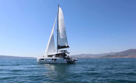 Lagoon 40