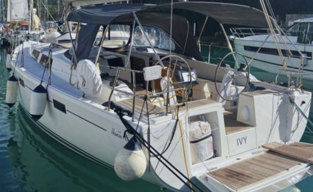 Hanse 415