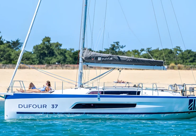 Dufour 37 ACI Marina | Nessie