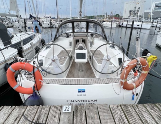 Bavaria Cruiser 37