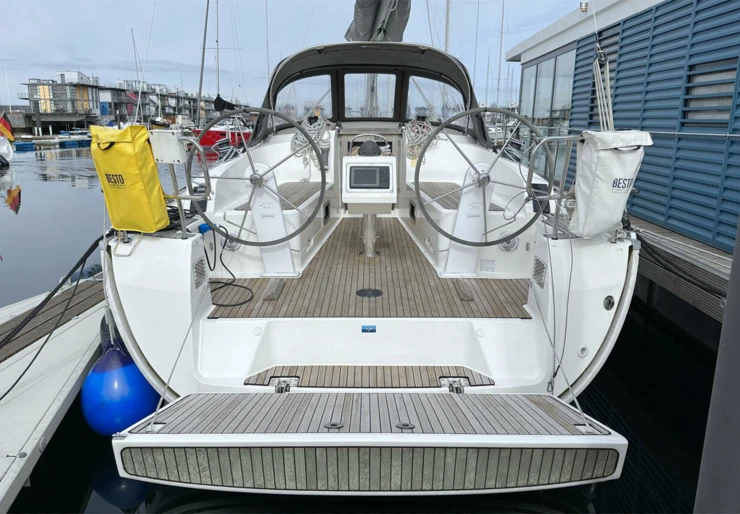 Bavaria Cruiser 37  | Tiger