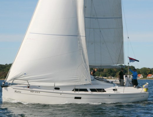 Hanse 370