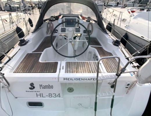Oceanis 31