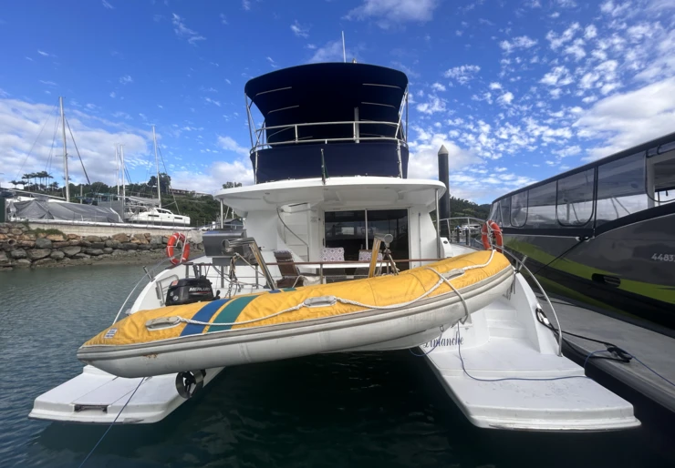 Cumberland 46 Airlie Beach | DIMANCHE