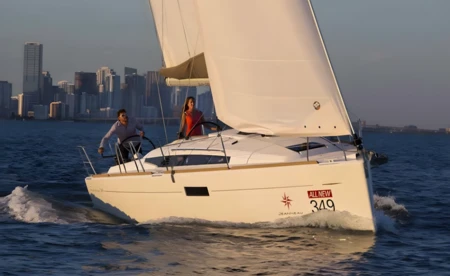 Sun Odyssey 349