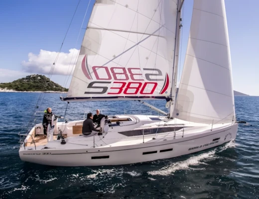 Salona 380