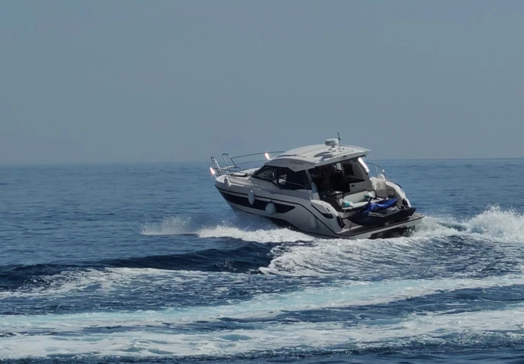 Bavaria SR36HT Marina Punat | Villa Jahta