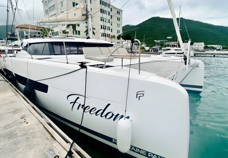 Aura 51 Port Purcell | Freedom