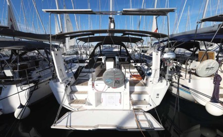 Dufour 44