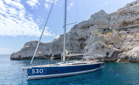 Dufour 530 Electric