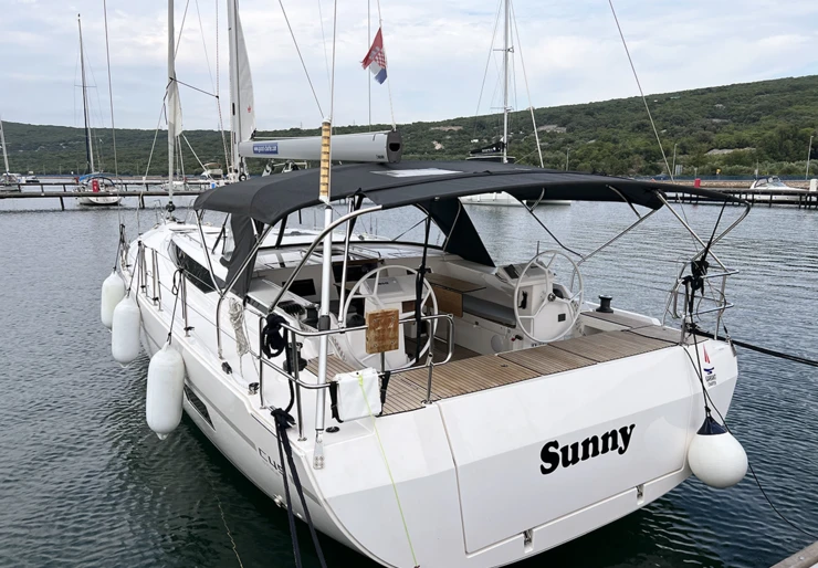 Bavaria C45 Style Marina Punat | Sunny