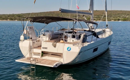 Bavaria C45 Style