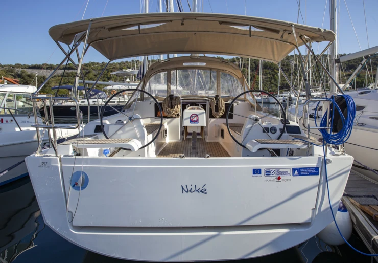 Dufour 382 GL Marina Polesana - isola di Katarina | Niké