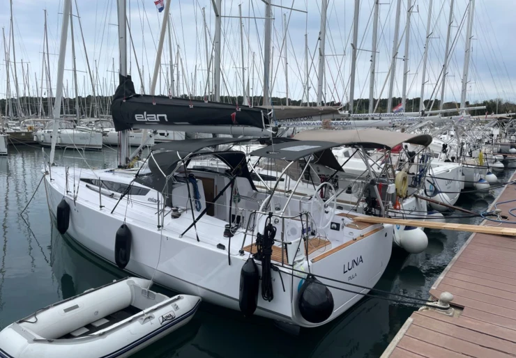 Elan E4 Veruda | Luna