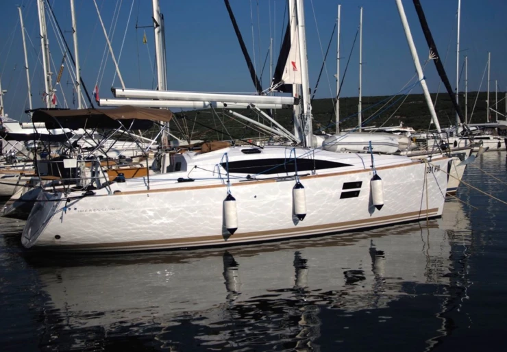 Elan Impression 35 Marina Punat | Arashi