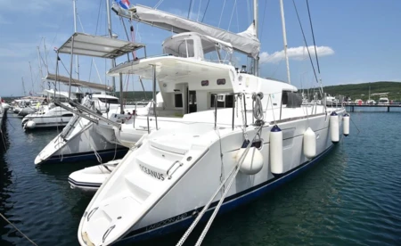 Lagoon 440