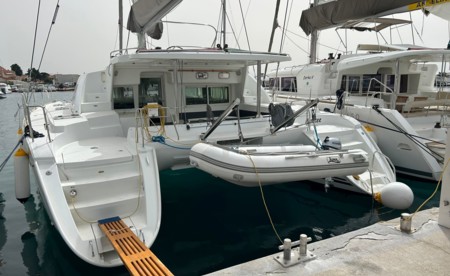 Lagoon 440