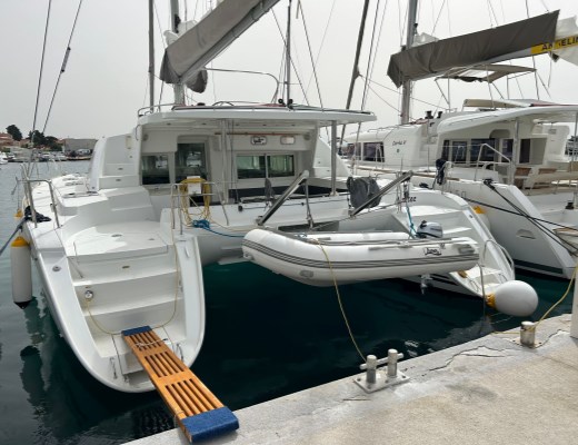 Lagoon 440