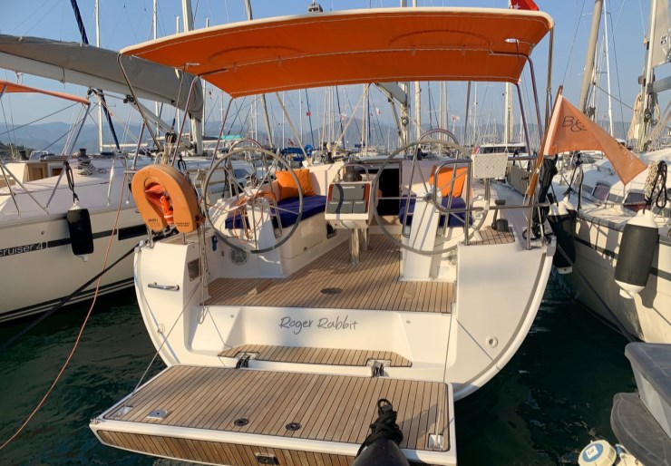 Bavaria Cruiser 37 Porto di Fethiye | Roger Rabbit