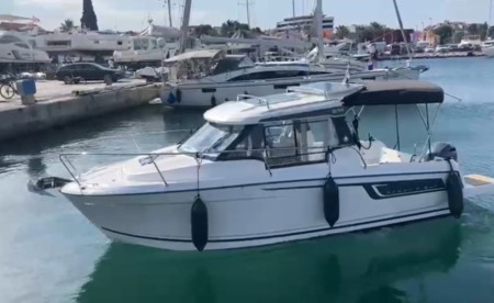 Merry Fisher 695