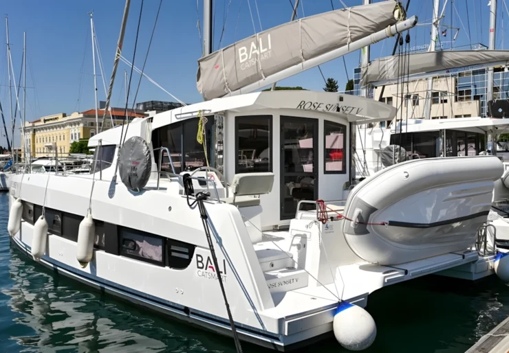 Bali Catsmart Marina Tankerkomerc | Rose Sunset V