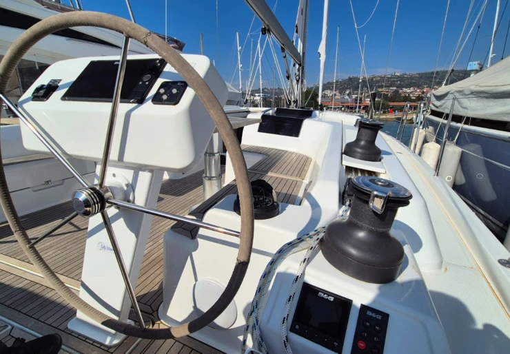 Hanse 508 Seget Donji - Marina Baotic | Bright Future