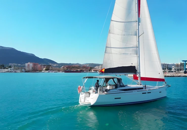 Sun Odyssey 409 Hafen von Denia | Sora
