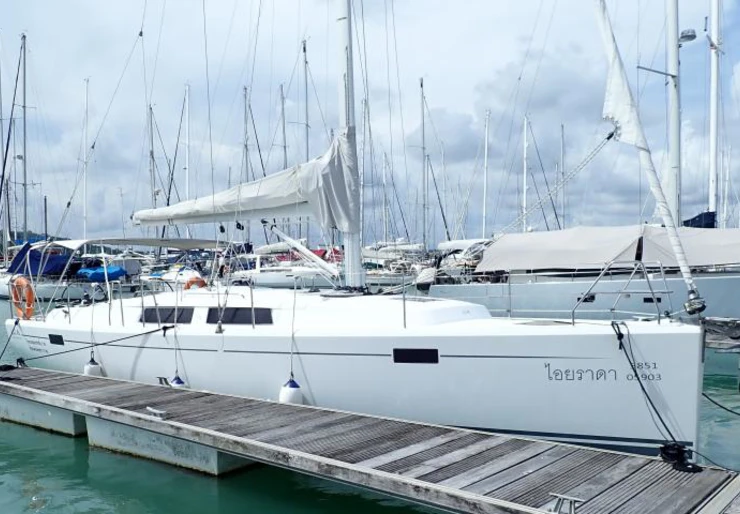 Hanse 385 Yacht Haven | Iyarada