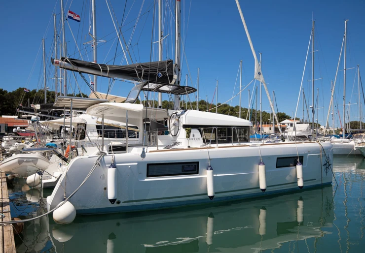 Lagoon 40 Pomer | Yolo