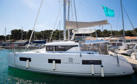 Lagoon 46