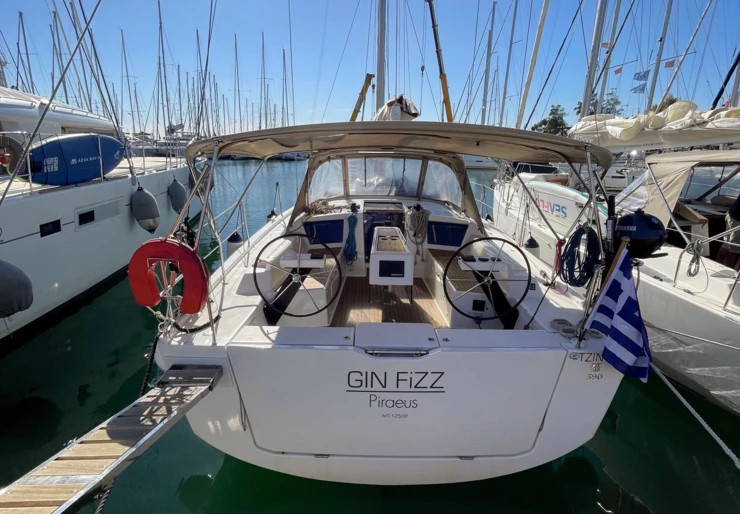 Dufour 390 GL Alimos Kalamaki | Gin Fizz