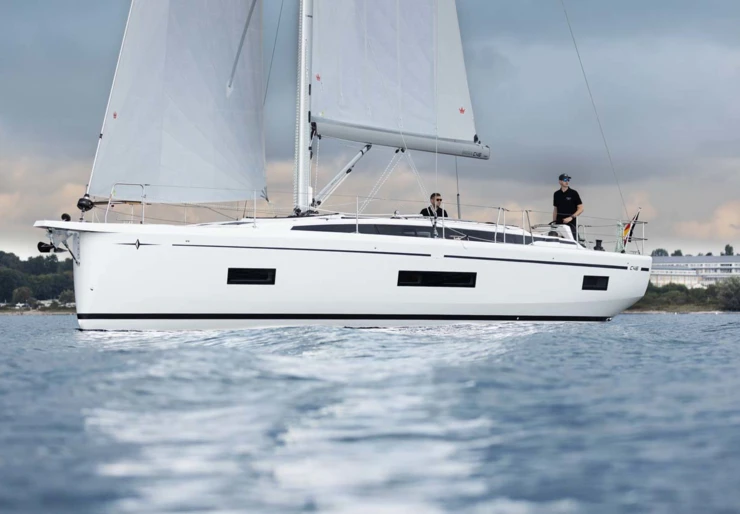 Bavaria C46 Hafen von Göcek | ELIFOZZI