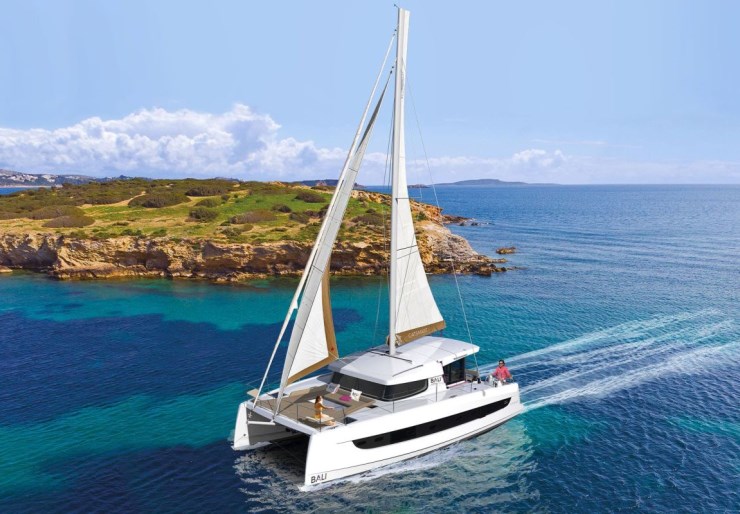 Bali Catsmart Hodges Creek Marina | GOLFINA