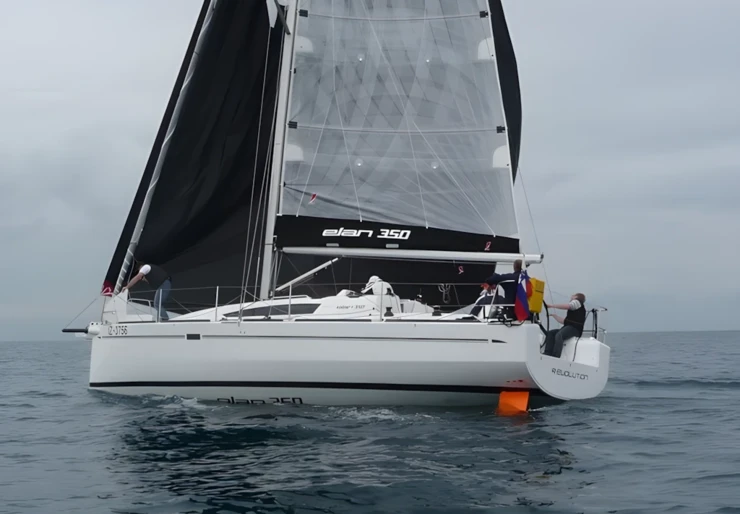 Elan 350 Perf. Marina Kornati | Papa