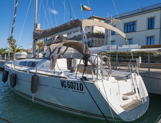 Sun Odyssey 33i