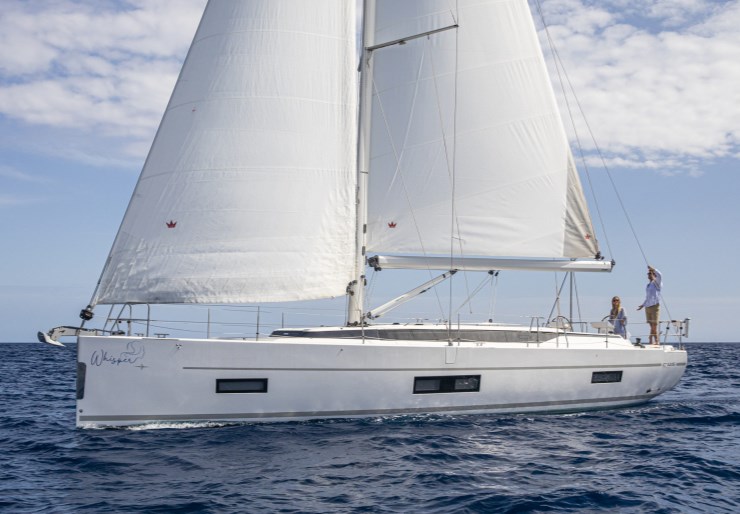 Bavaria C45 Style Can Pastilla - Club Maritimo San Antonio De La Playa | Whisper