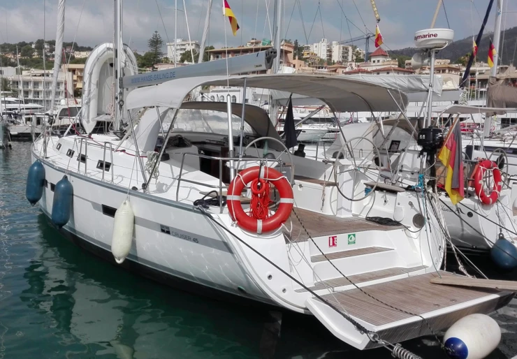 Bavaria Cruiser 45 Marina Naviera Balear | Eva